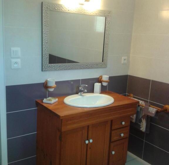 민박 Domaine De La Rue