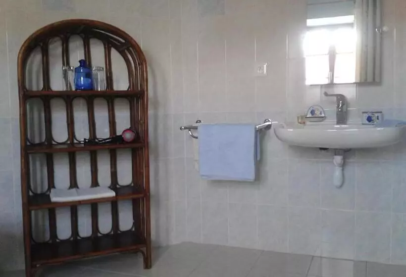 ベッドアンドブレックファースト Domaine De La Rue