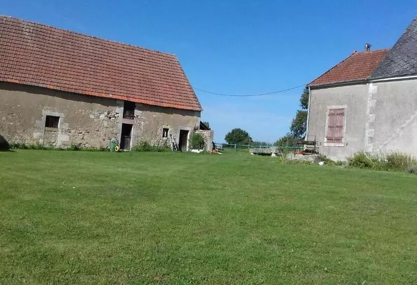 ベッドアンドブレックファースト Domaine De La Rue