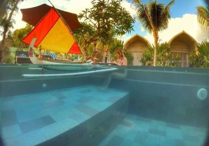 Aamiaismajoitus (B&B) Kompyang Cottage