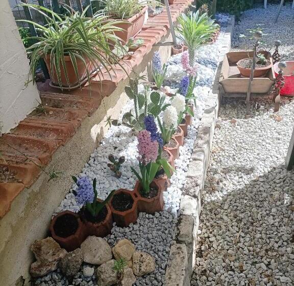 ベッドアンドブレックファースト La Casa In Pietra