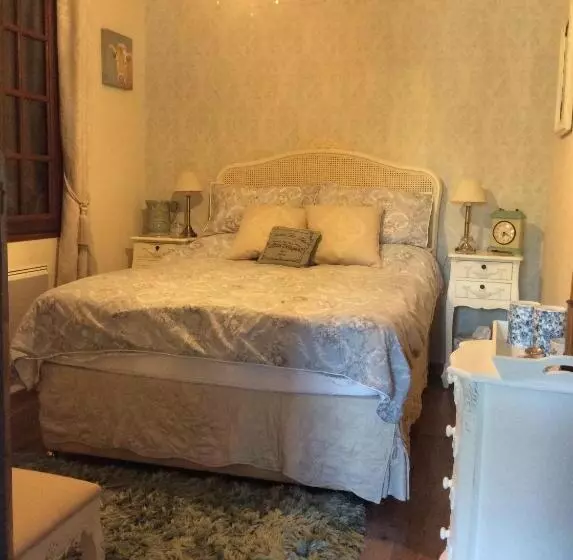 Aamiaismajoitus (B&B) Spruce Lake