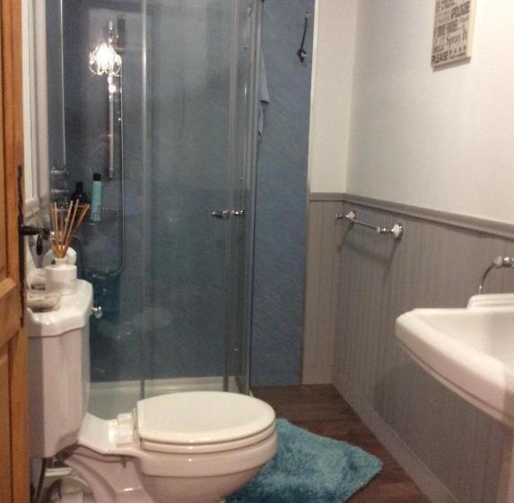 צימר Spruce Lake