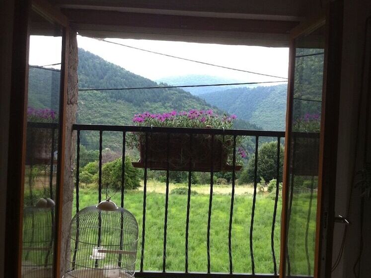 住宿加早餐  Villa Issiates