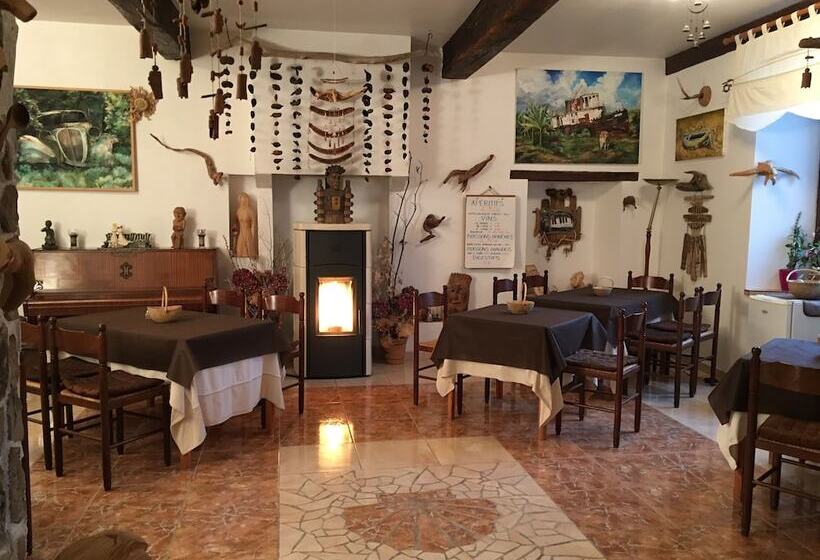 住宿加早餐  Villa Issiates