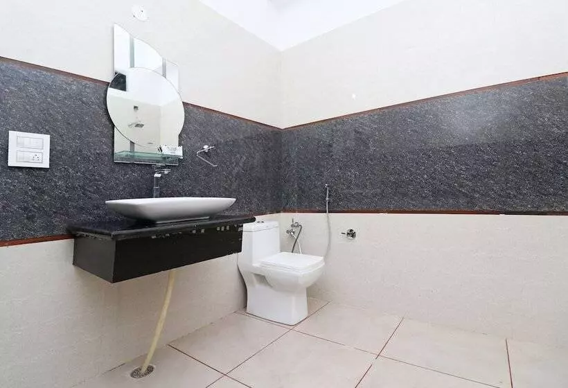 City Tower Hotel By Oyo Rooms