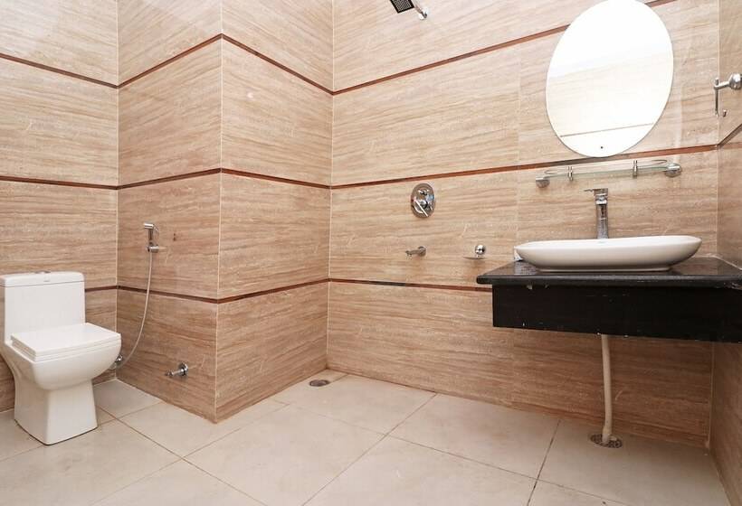 City Tower Hotel By Oyo Rooms