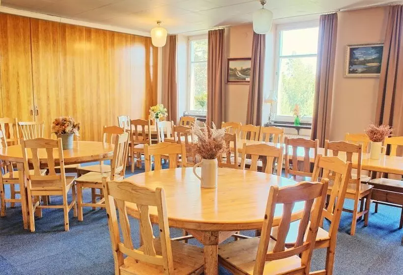 Retkeilymaja B&b Gillhov & Camping