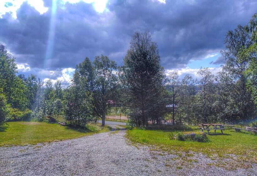 فندق صغير B&b Gillhov & Camping