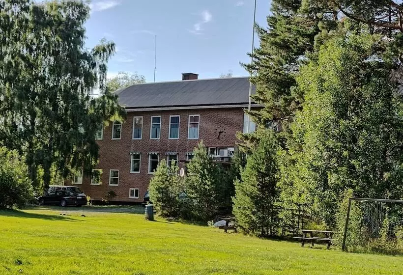 Retkeilymaja B&b Gillhov & Camping