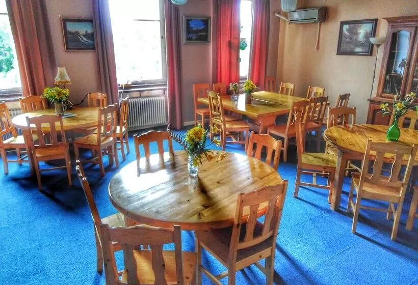 Retkeilymaja B&b Gillhov & Camping