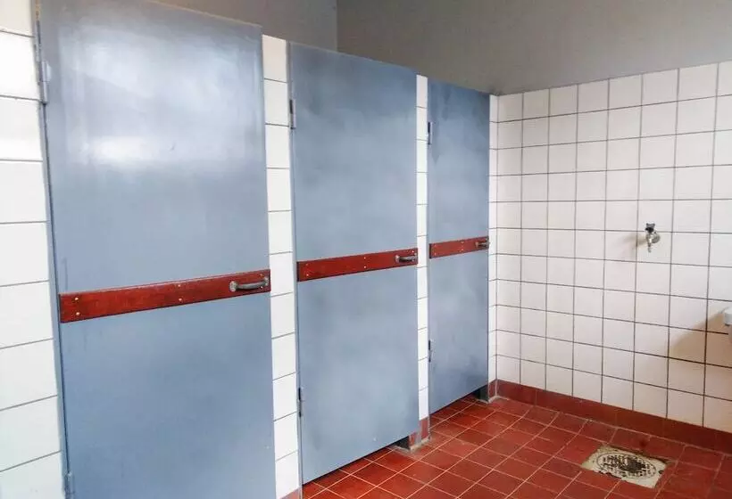 Retkeilymaja B&b Gillhov & Camping