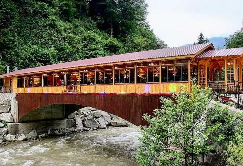 Hotelli Adile Sultan Konagi