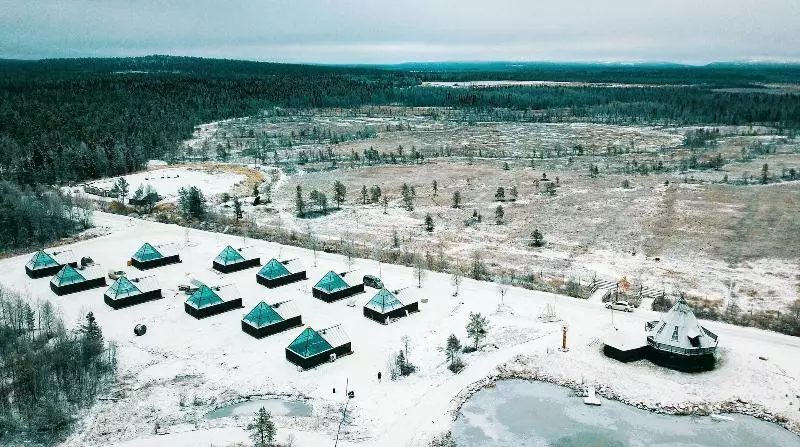 ホテル Aurora Pyramid Glass Igloos