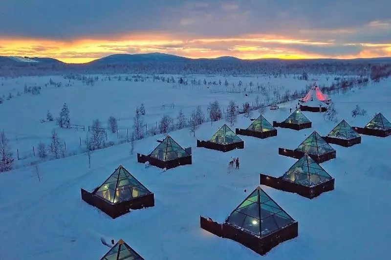 ホテル Aurora Pyramid Glass Igloos