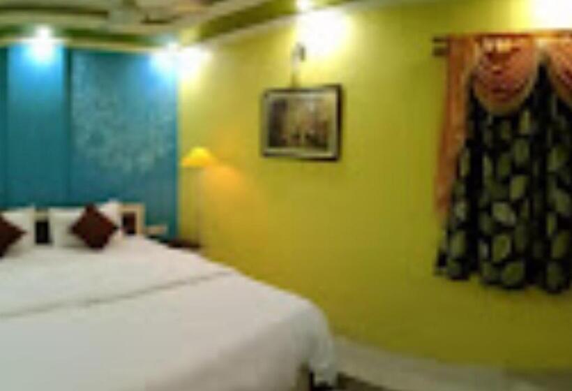 Отель Gitanjali Malda