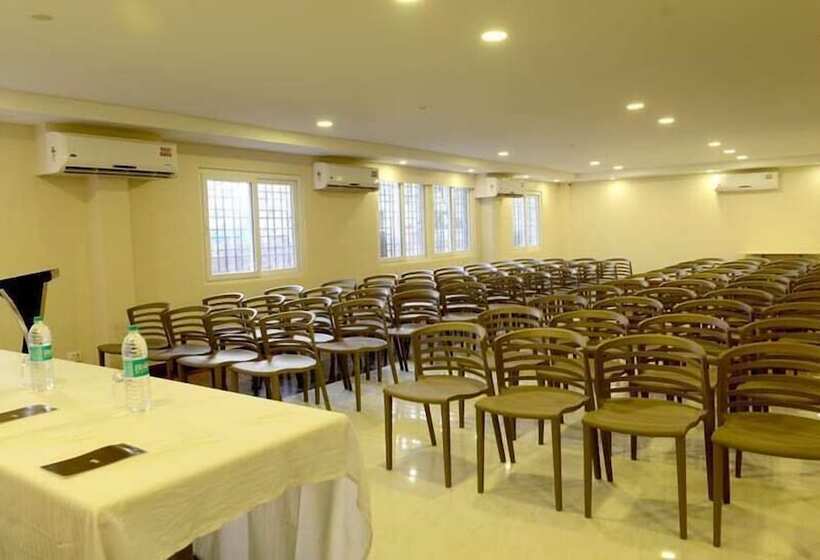 Hotel Golden Residency