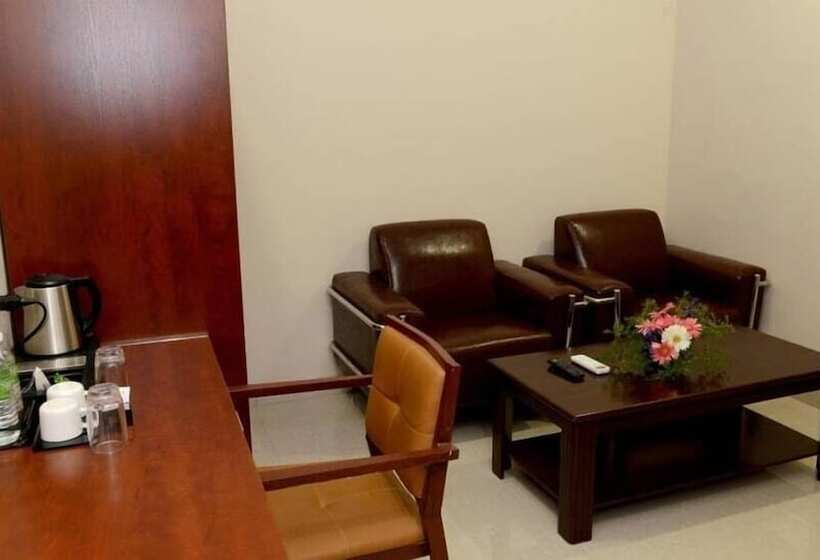 Hotel Golden Residency