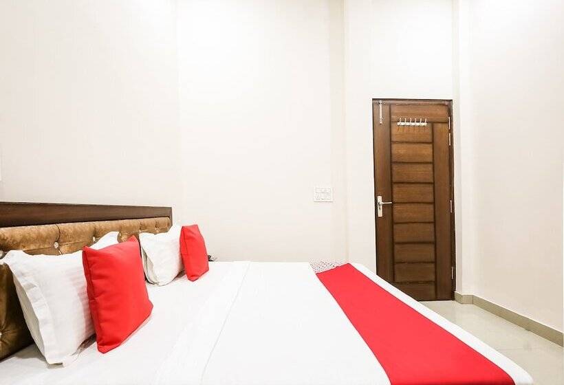 호텔 Goldenland By Oyo Rooms