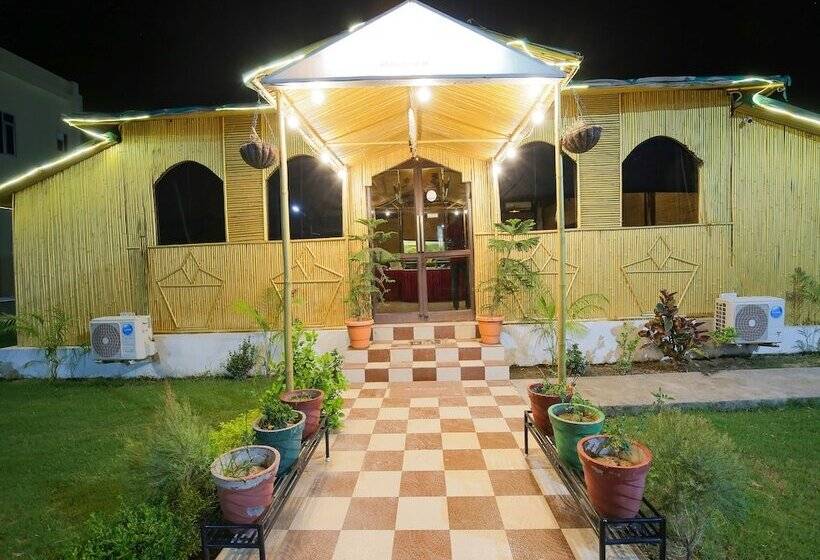 호텔 Goldenland By Oyo Rooms