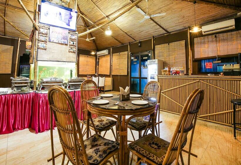 호텔 Goldenland By Oyo Rooms