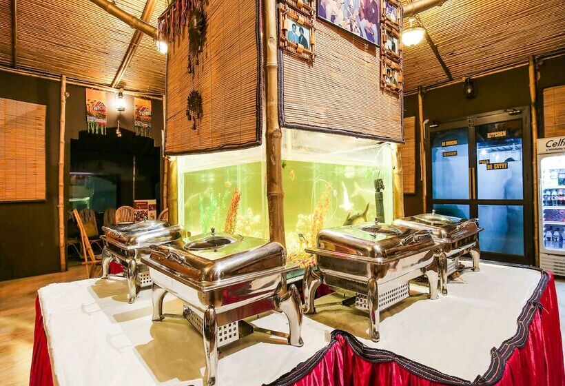 호텔 Goldenland By Oyo Rooms