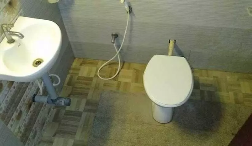 Hotelli Iroomz Shivaratna Palace