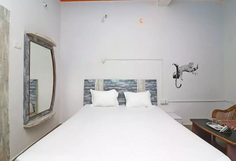 ホテル Kavin's Inn By Oyo Rooms