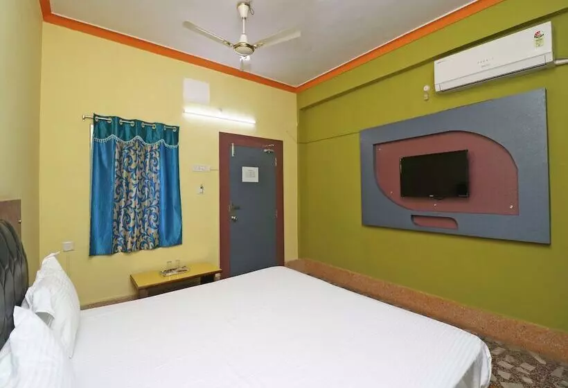 ホテル Kavin's Inn By Oyo Rooms