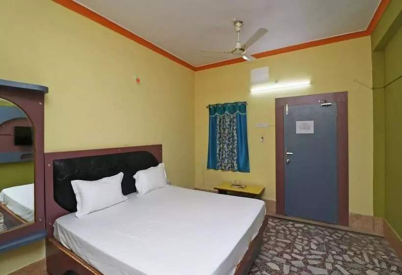 ホテル Kavin's Inn By Oyo Rooms