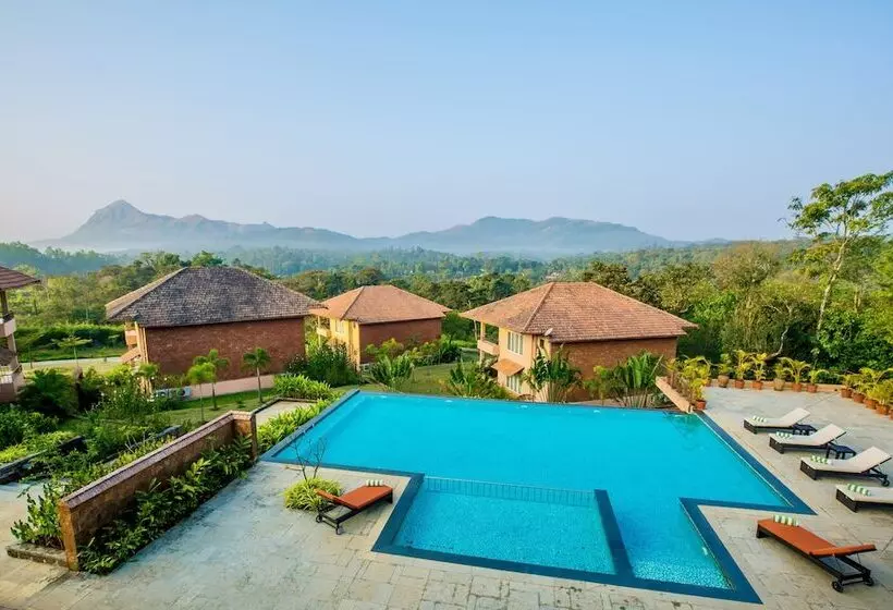 ホテル Machaan Plantation Resorts Sakleshpur