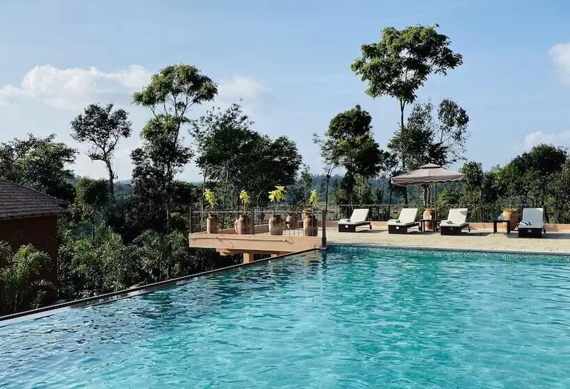 ホテル Machaan Plantation Resorts Sakleshpur