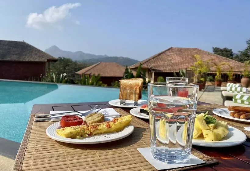 ホテル Machaan Plantation Resorts Sakleshpur