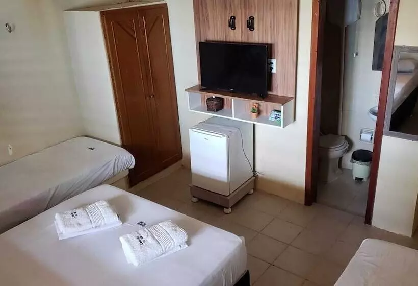 Hotelli Pousada Casarão Do Mar