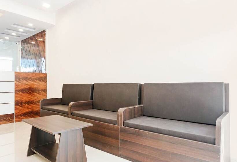 هتل Seema Residency By Oyo Rooms