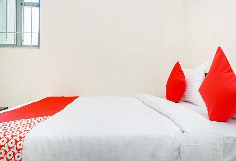 هتل Seema Residency By Oyo Rooms