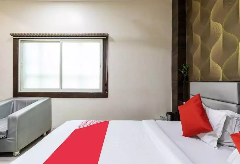 Hotelli Shree Balaji Palace By Oyo Rooms