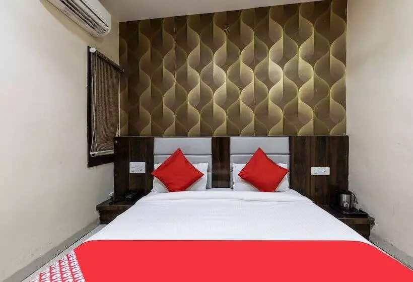 Hotelli Shree Balaji Palace By Oyo Rooms