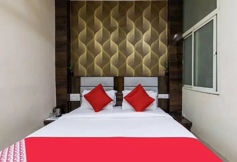 Hotelli Shree Balaji Palace By Oyo Rooms