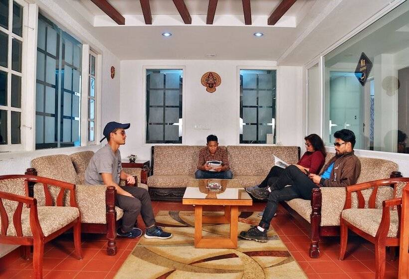 בית מלון כפרי Tea Mount Suites