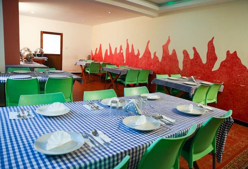 בית מלון כפרי Tea Mount Suites