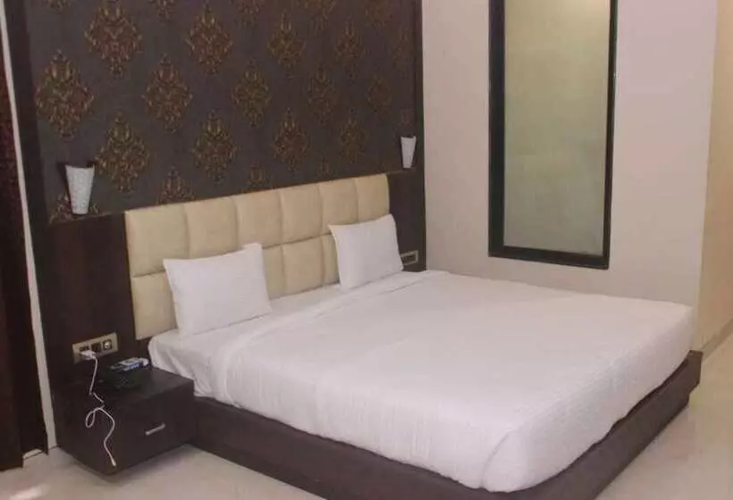 Hotelli The Grand Shukrana