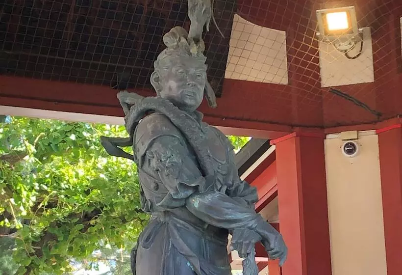 Hotelli Tokyo Tourist Inn