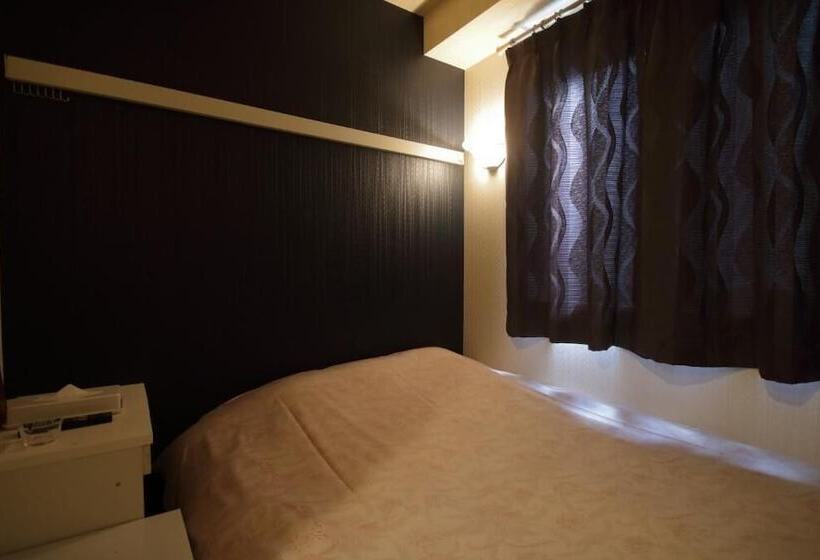 ホテル Tokyo Tourist Inn