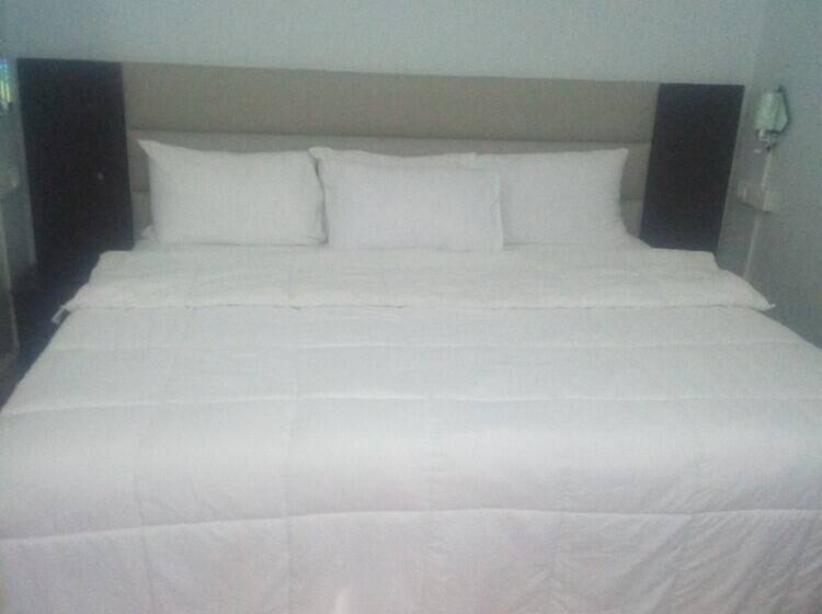 Pensão Ama Serwaa Lodge