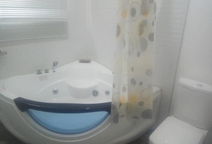 Pensão Ama Serwaa Lodge