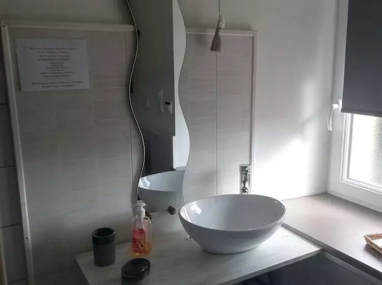 ペンション Entre Marais Et Gâtine
