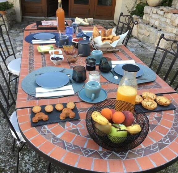 بنسيون La Bastide Maë