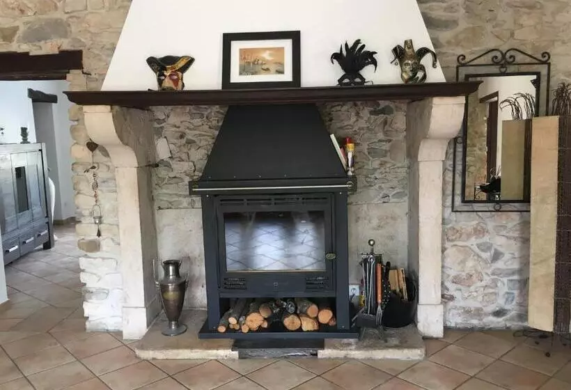 Majatalo La Bastide Maë