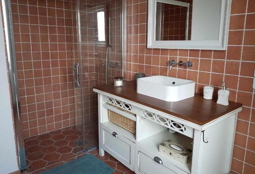 بنسيون La Bastide Maë